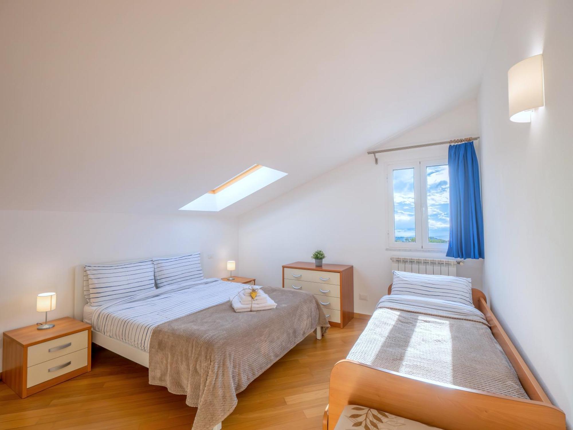 Appartamento Pesco "A Casa Felice" Pietra Ligure Exterior foto